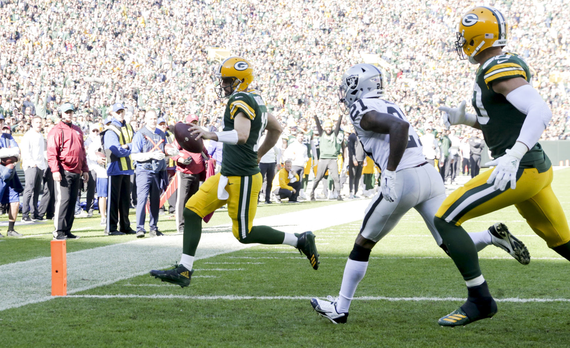Packers 42, Raiders 24